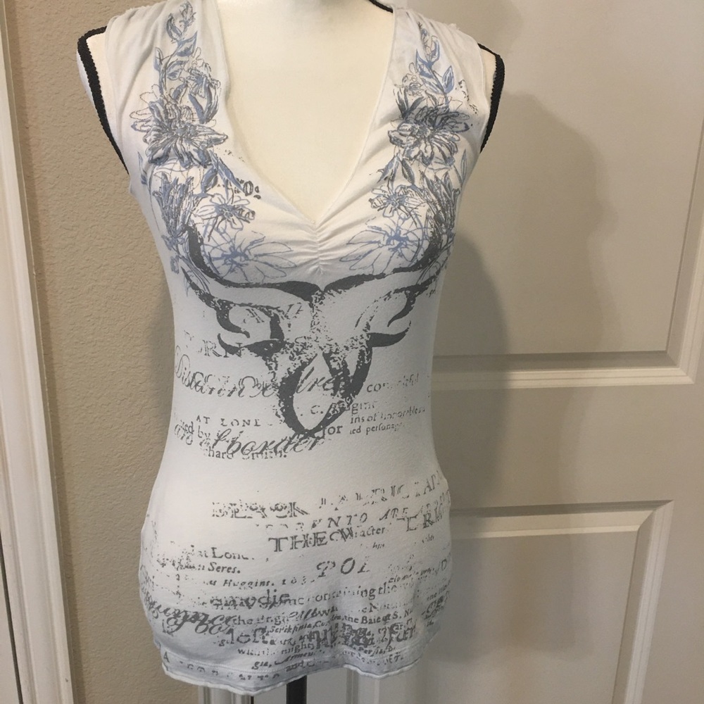 X2” BRAND CLINGY BODY SKIMMING SLEEVELESS V NECK ABSTRACT TOP - SMALL